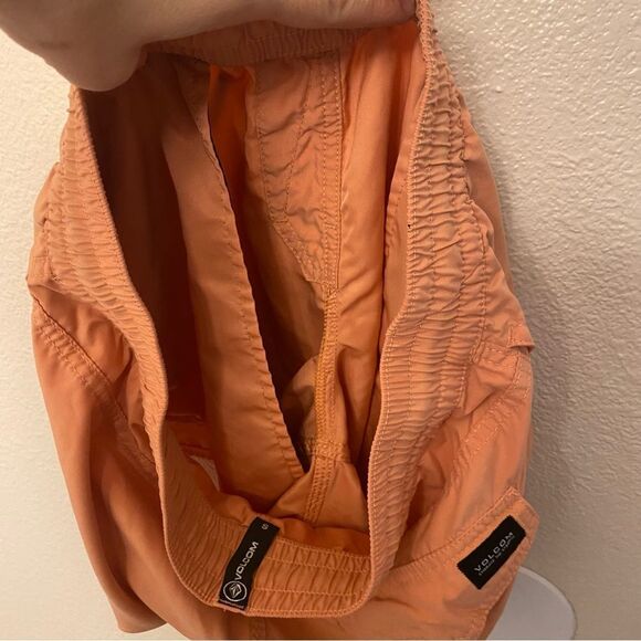 VOLCOM mens center trunks turbo orange Board shorts Surf Swimsuit trunks 6” S - Picture 8 of 11